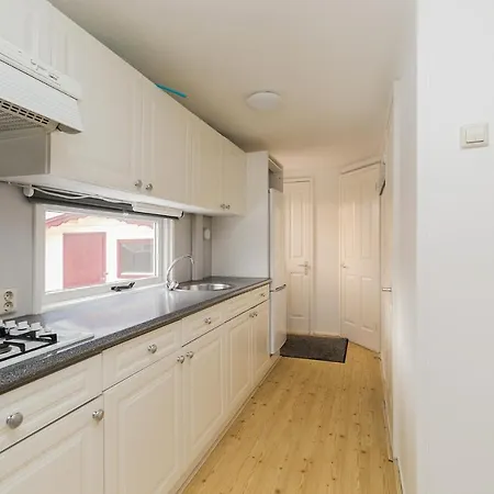 De Bijsselse Enk, Kapperena *