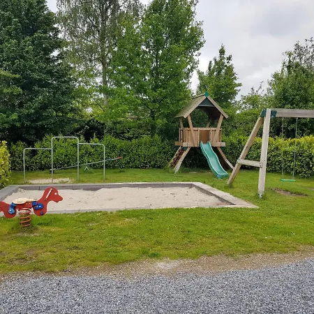 De Bijsselse Enk, Kapperena *